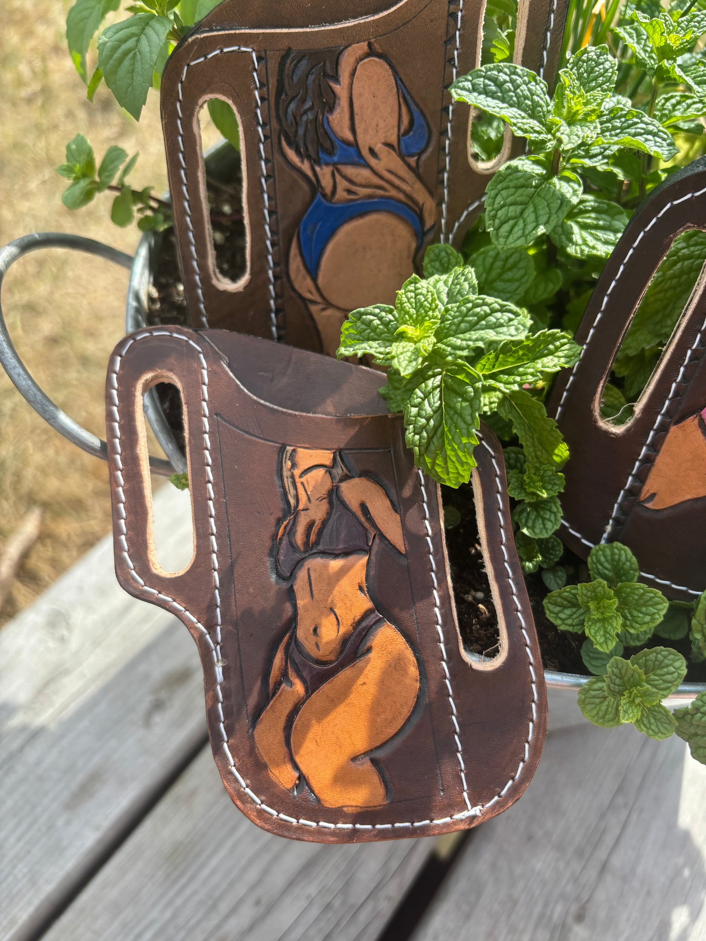 Brown Pinup Girl